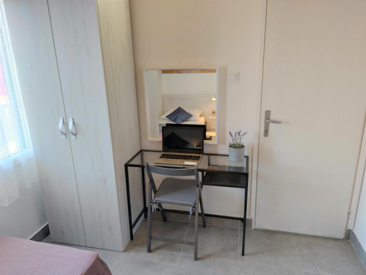 Apartments Rak Vis Exterior photo