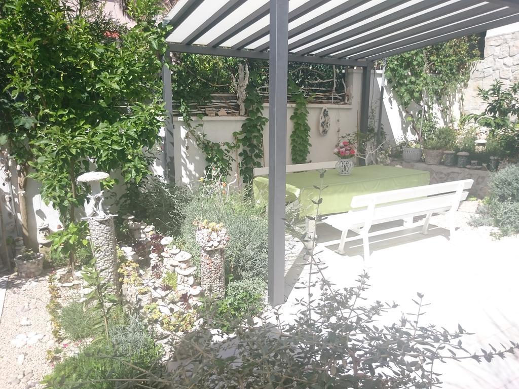 Apartments Rak Vis Exterior photo